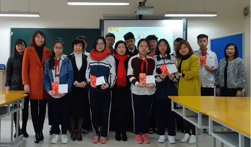 Trường THCS Đô Thị Việt Hưng gặp mặt động viên học sinh giỏi dự thi thành phố năm học 2018-2019